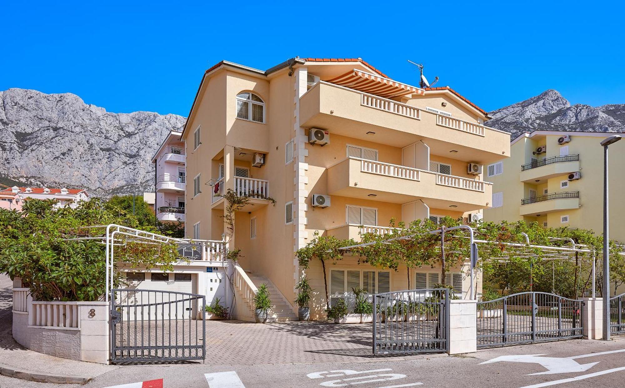 Apartments Ivica Makarska Extérieur photo